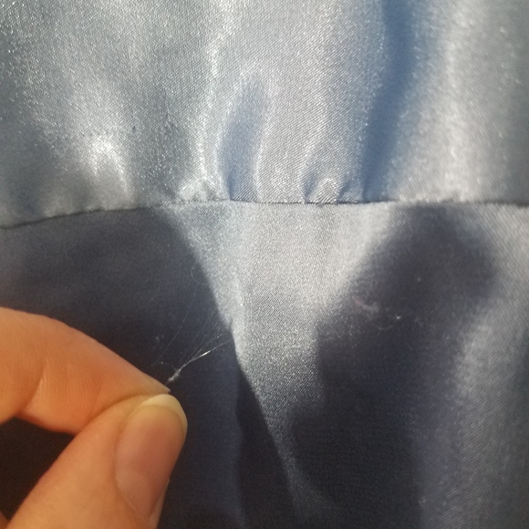 Jaclyn Smith Blue Satin Button Down Blouse - Picture 9 of 12